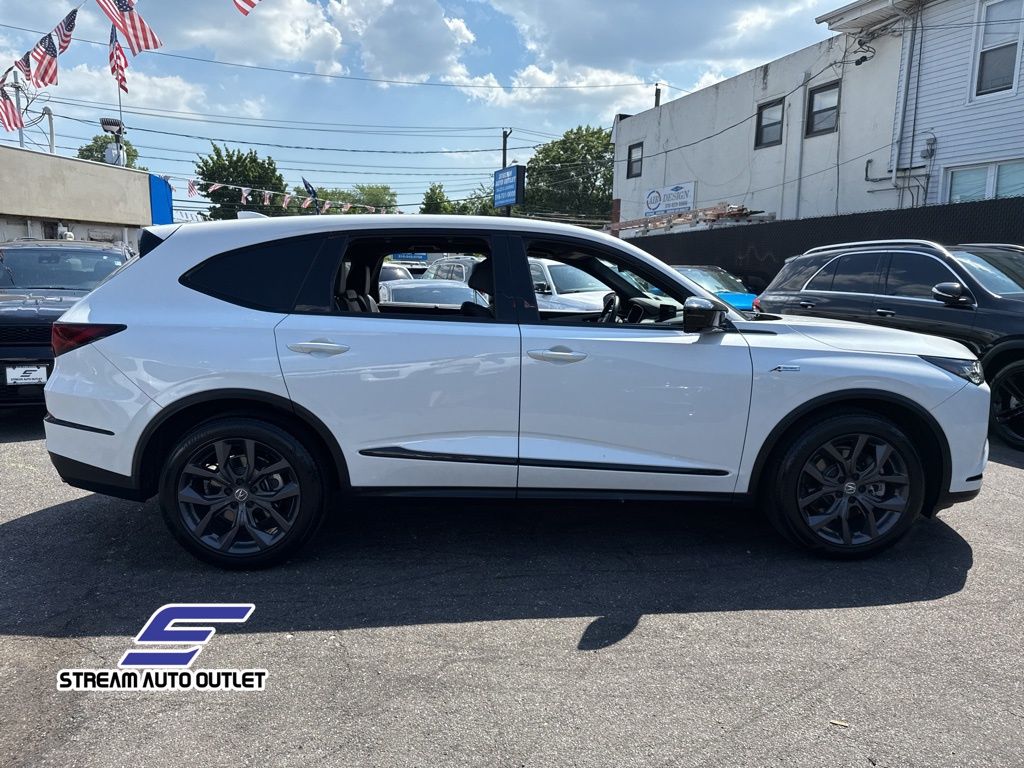 2023 Acura MDX A-Spec SH-AWD photo 8