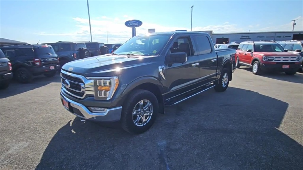 2021 Ford F-150 XLT photo 4