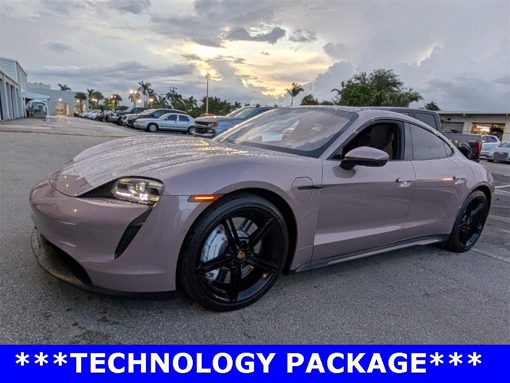 2022 Porsche Taycan 4S photo 4