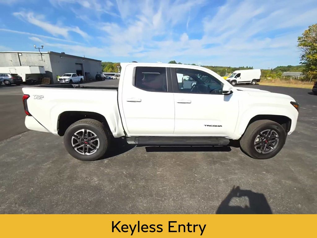 2024 Toyota Tacoma TRD Sport photo 5