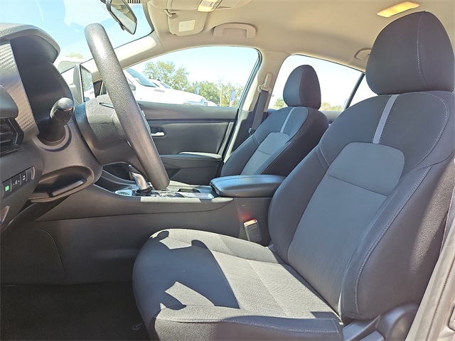 2023 Nissan Sentra SV photo 15