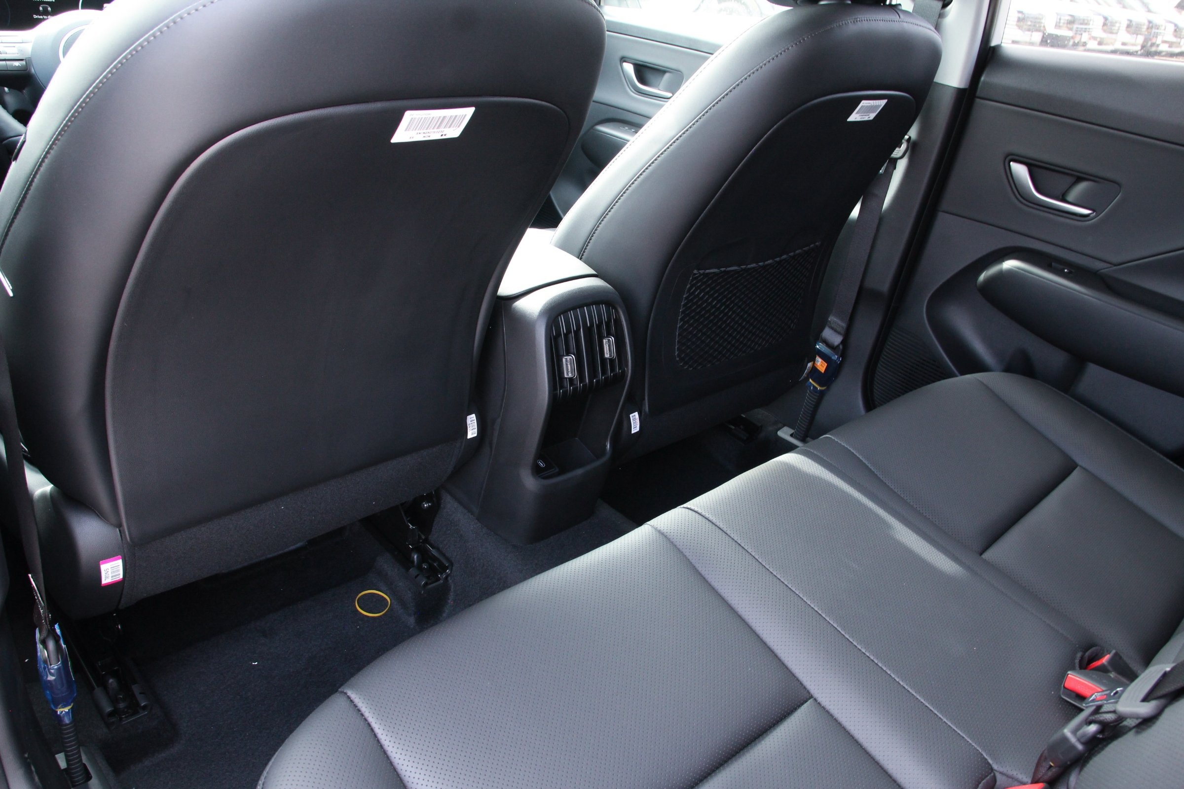 2026 Hyundai Kona Limited photo 14