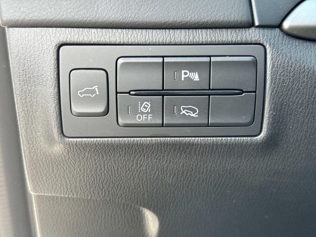 2022 Mazda CX-9 Touring photo 35