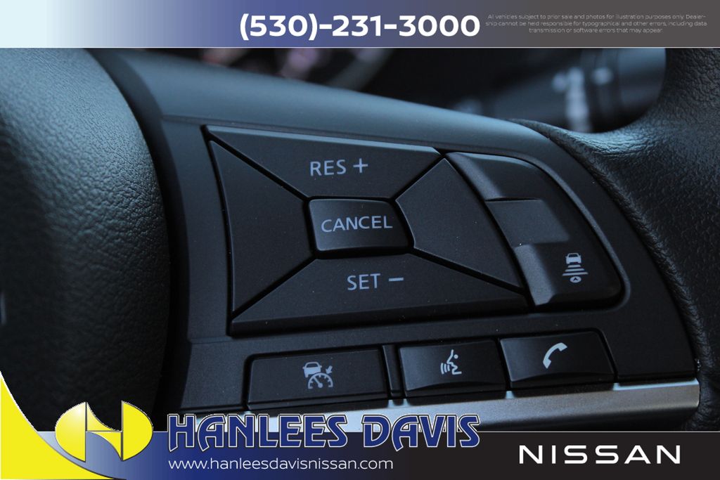 2025 Nissan Sentra SV photo 18