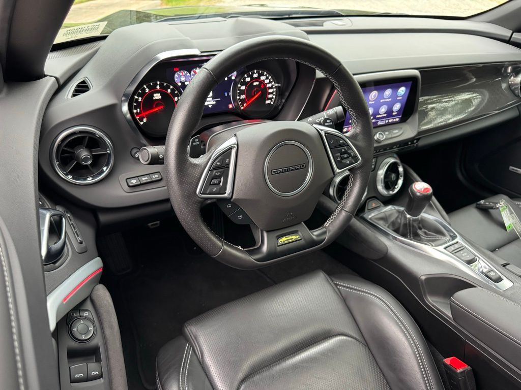 2023 Chevrolet Camaro SS photo 2
