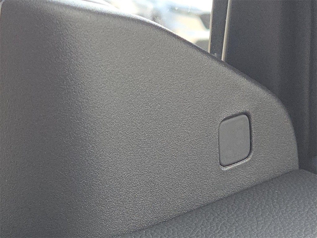 2025 Honda Ridgeline Black Edition photo 14
