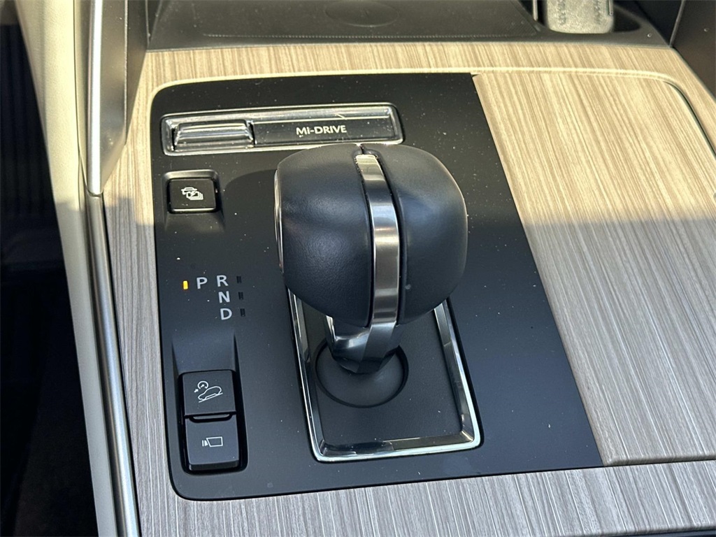 2024 Mazda CX-90 Premium Plus photo 17