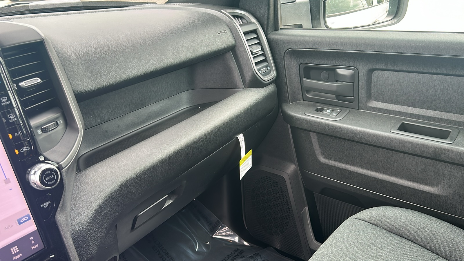 2025 Ram 2500 Tradesman photo 25