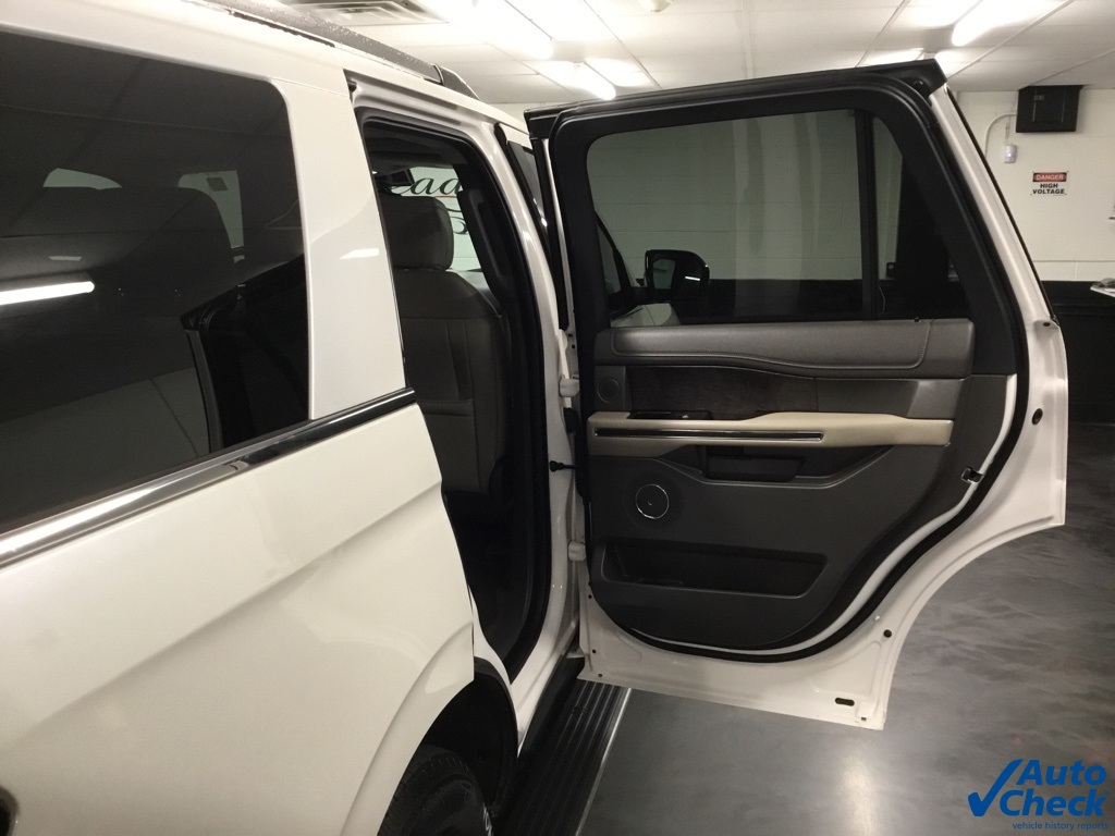 2019 Ford Expedition Limited photo 27
