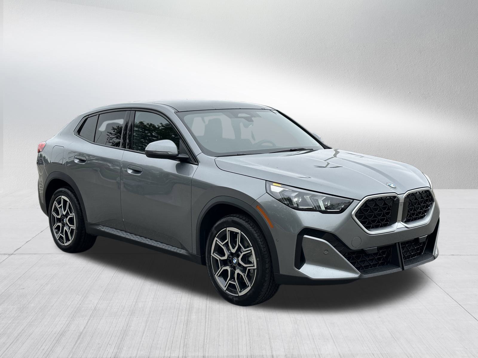 2026 BMW X2 28i's photo