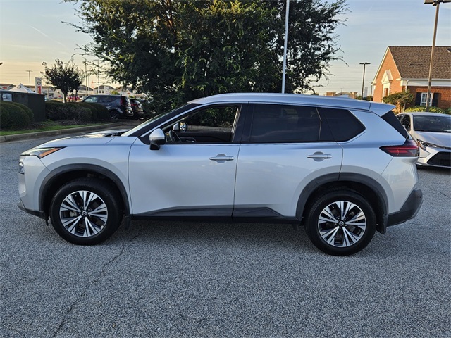 2021 Nissan Rogue SV photo 4
