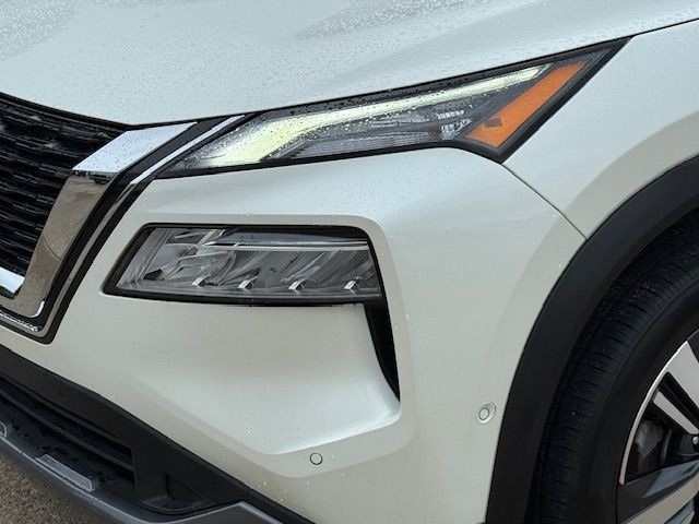 2023 Nissan Rogue SL photo 7
