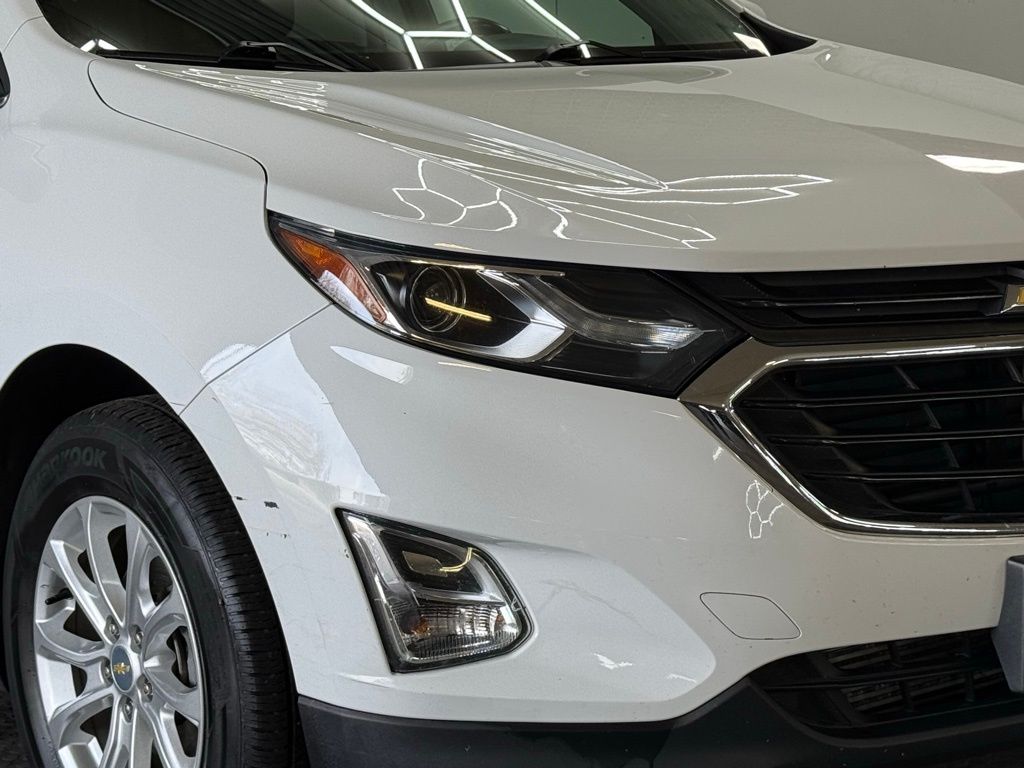 Used 2018 Chevrolet Equinox LT with VIN 2GNAXJEV8J6186266 for sale in Huron, OH