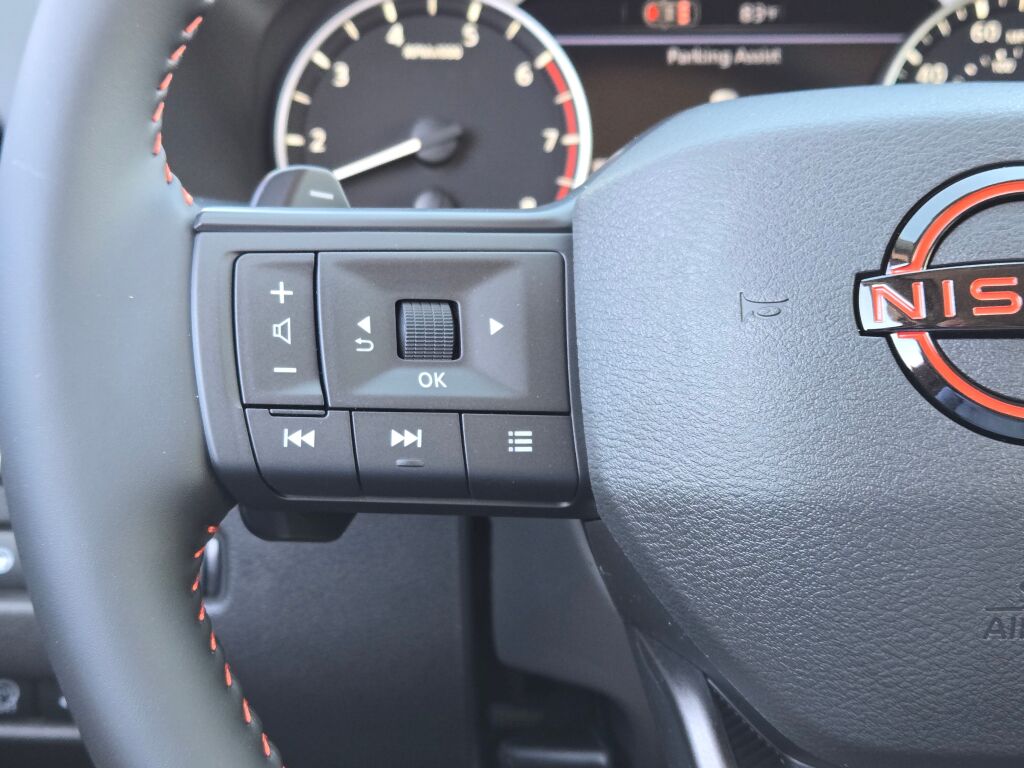 2026 Nissan Rogue SV photo 27