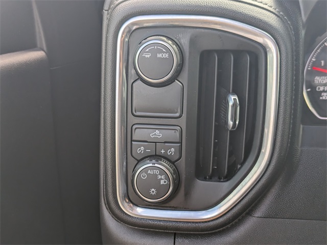 2021 Chevrolet Silverado 1500 LT photo 17