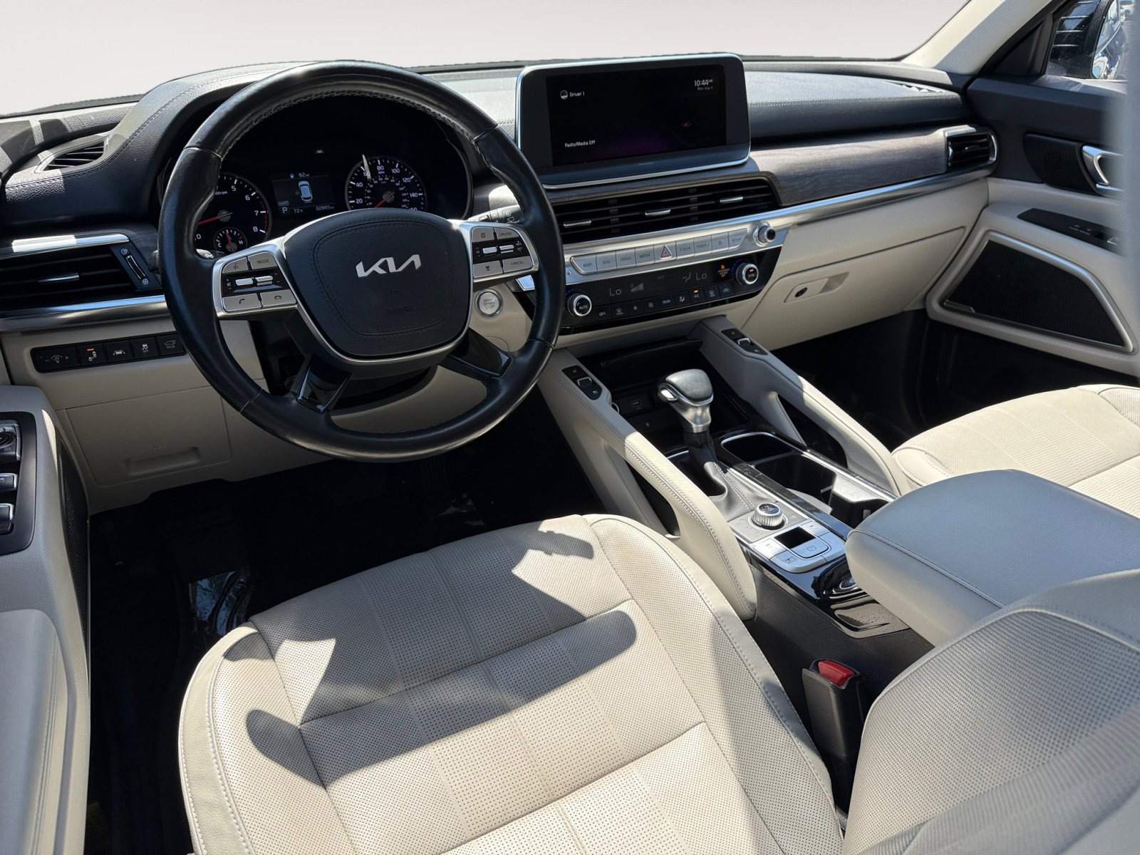 2022 Kia Telluride EX photo 14