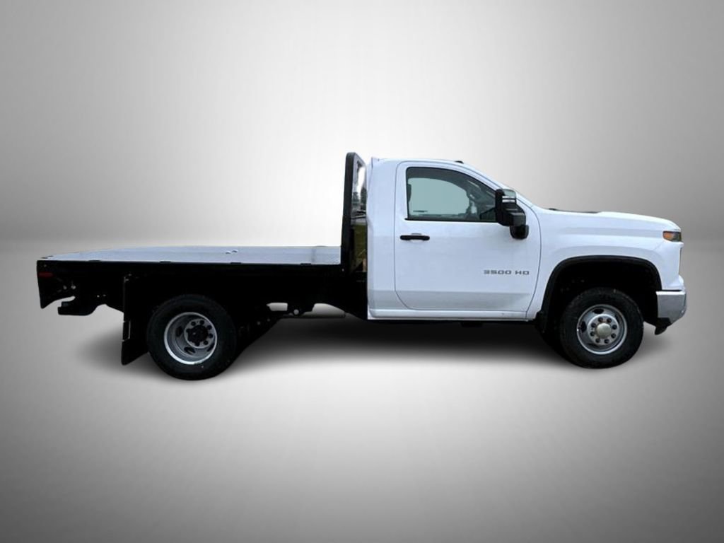 2025 Chevrolet Silverado 3500HD Work Truck photo 4