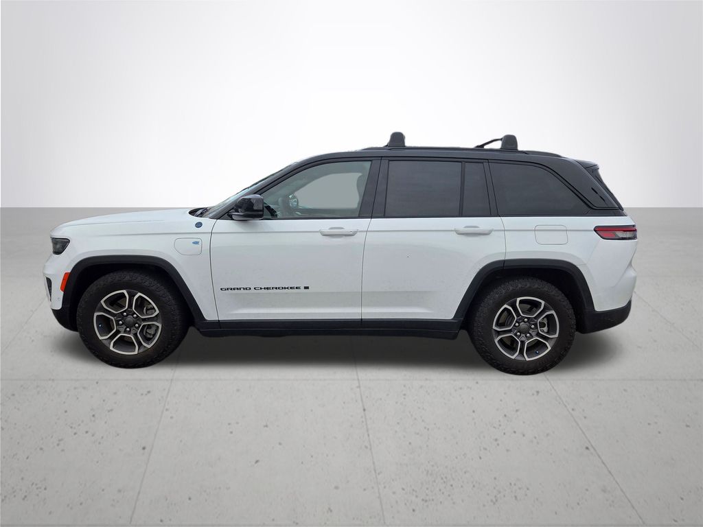 2023 Jeep Grand Cherokee Trailhawk 4xe photo 3
