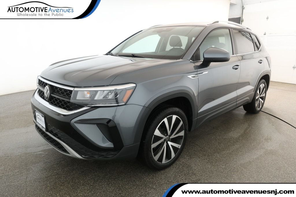 2024 Volkswagen Taos SE