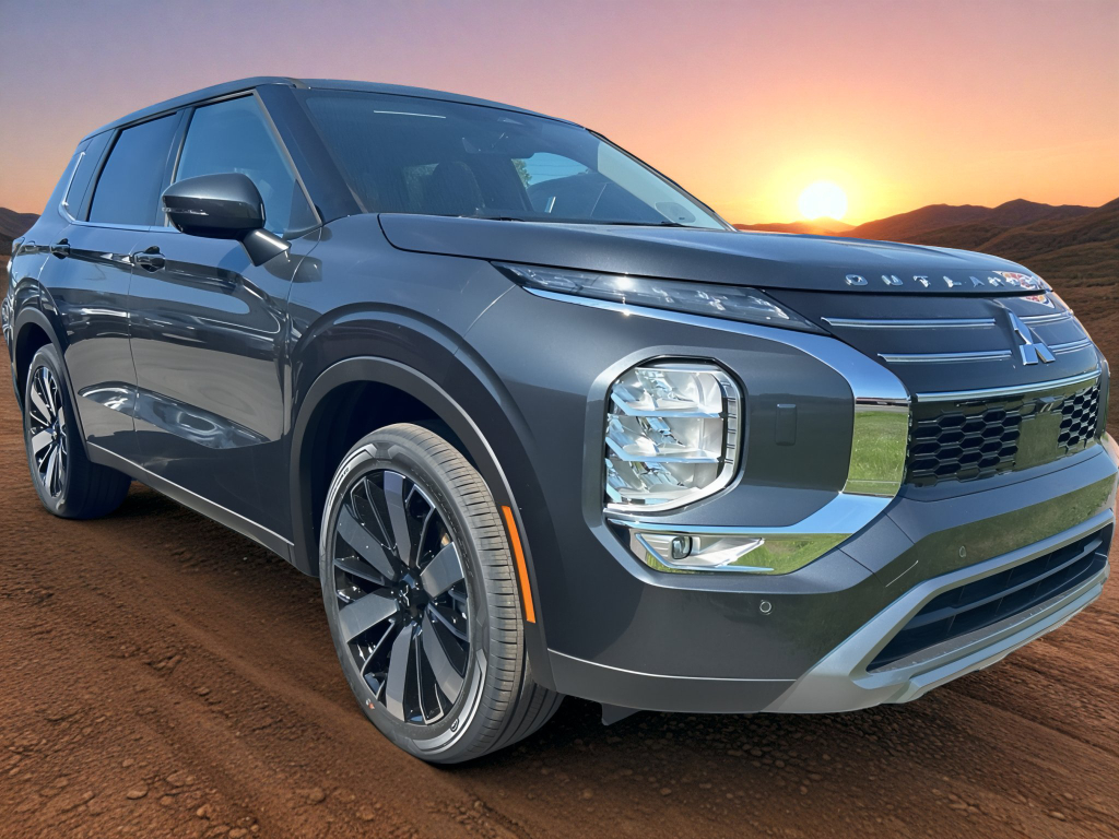 2025 Mitsubishi Outlander SE's photo