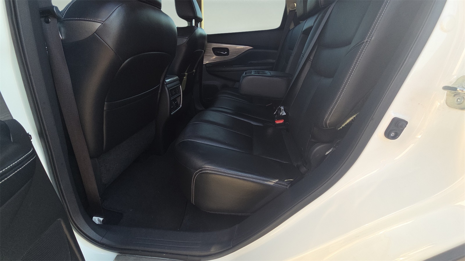 2015 Nissan Murano Platinum photo 25