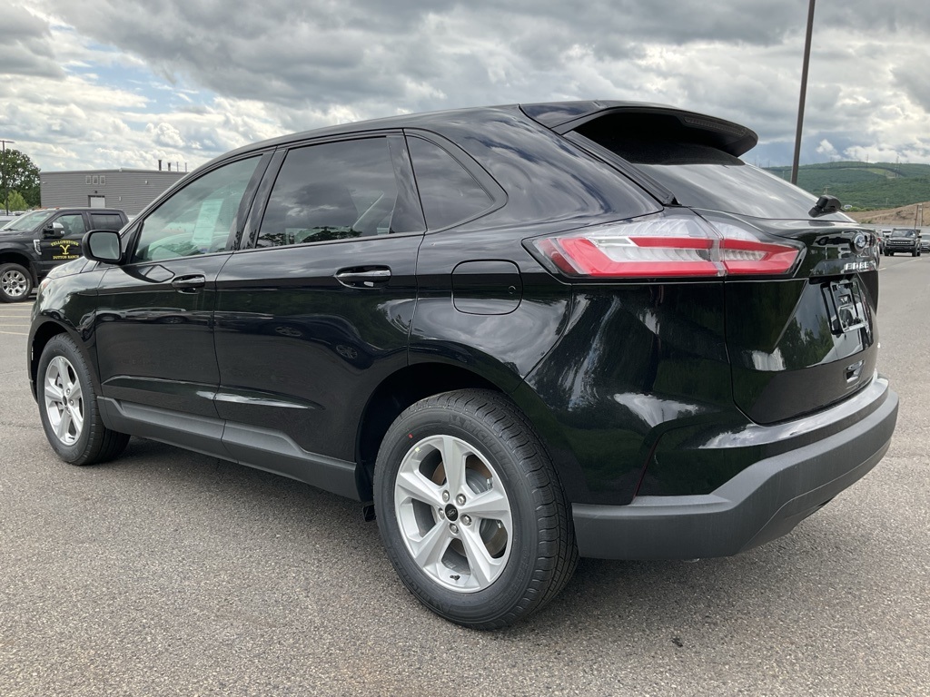 2024 Ford Edge SE photo 13