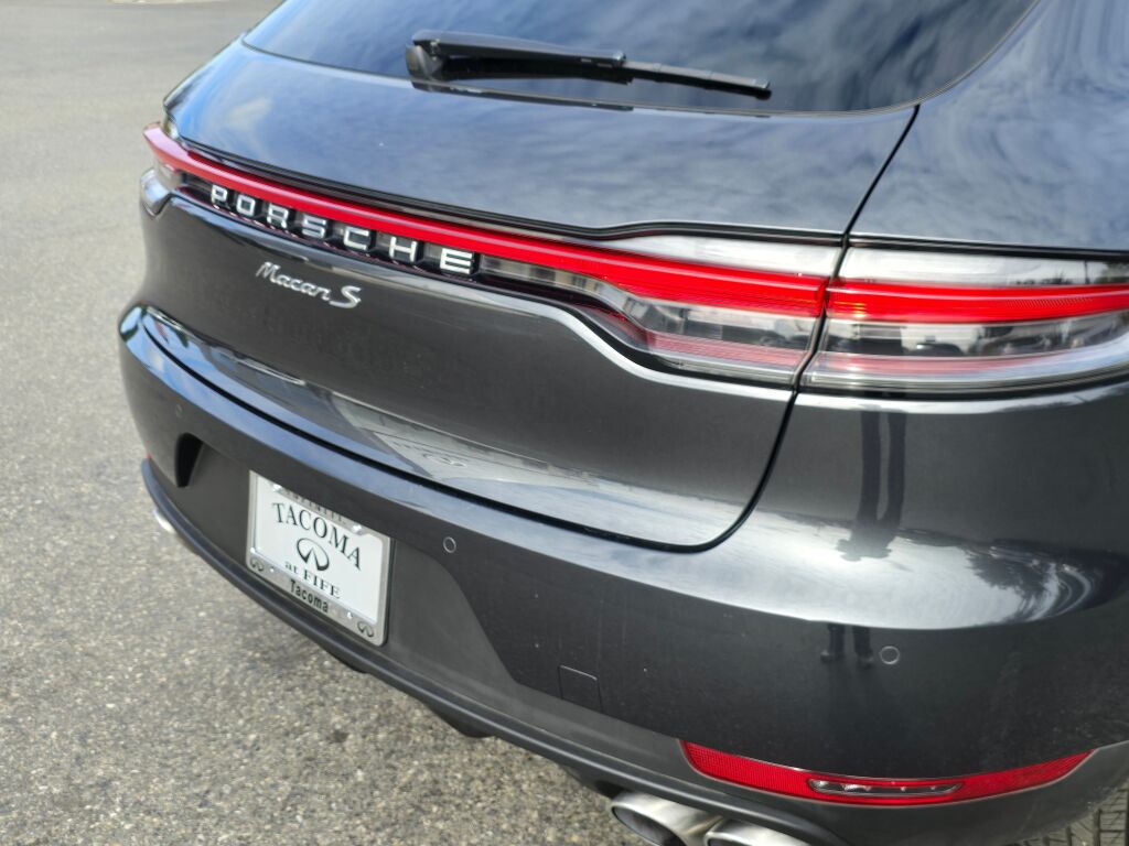 2021 Porsche Macan S photo 13