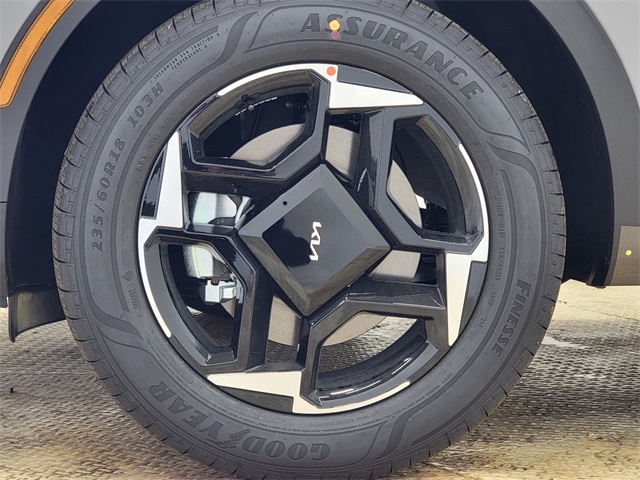 2026 Kia Sportage Hybrid EX photo 9
