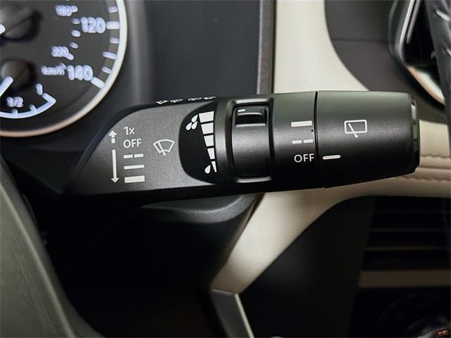 2025 Nissan Rogue SV photo 12