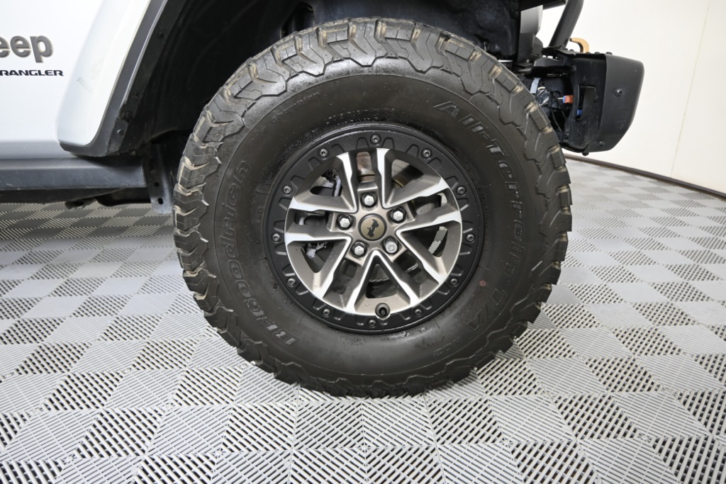2024 Jeep Wrangler Rubicon 392 photo 11