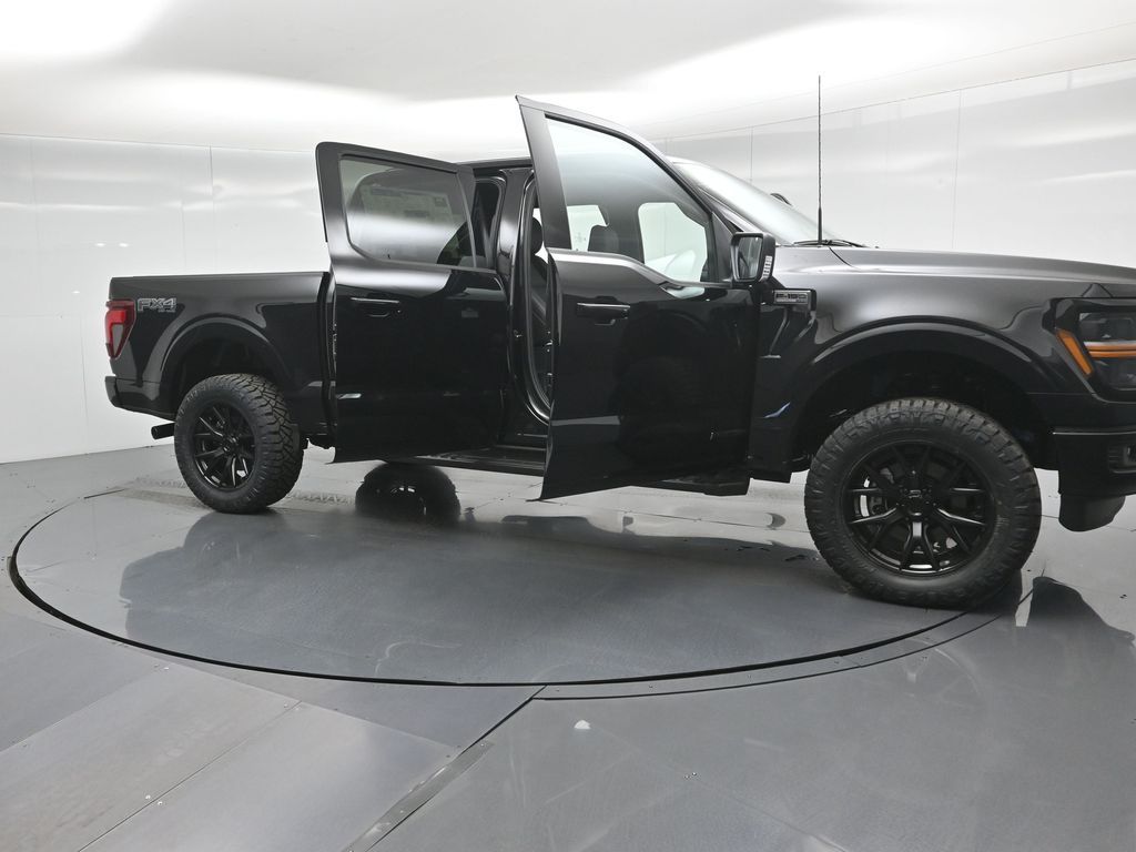 2025 Ford F-150 XLT photo 30