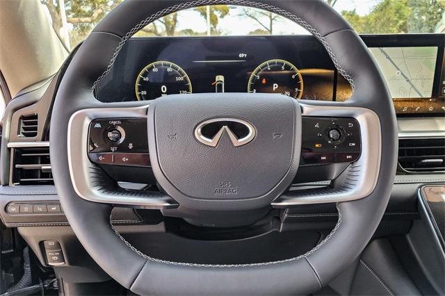 2025 Infiniti QX80 Luxe photo 15