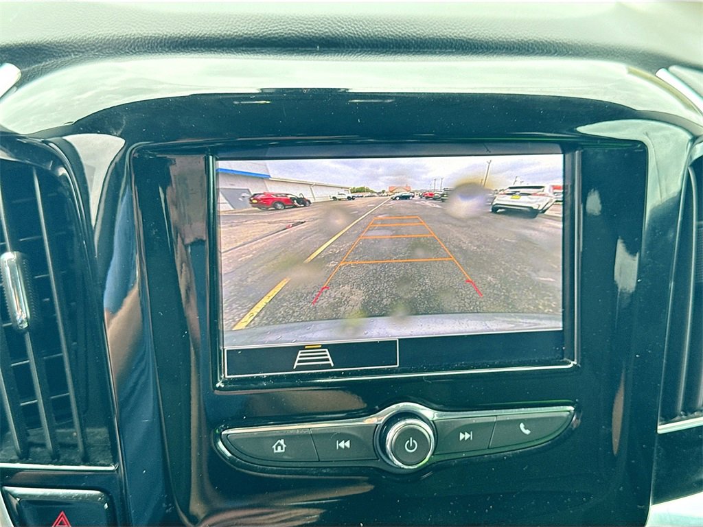 2021 Chevrolet Traverse LS photo 13