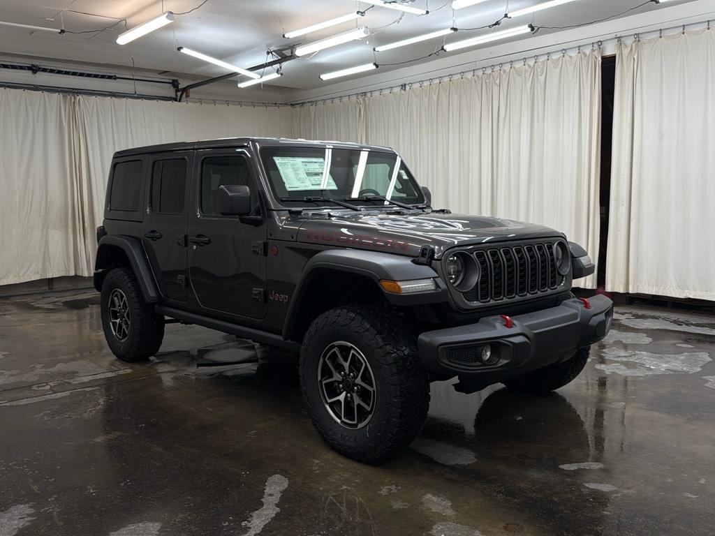 2025 Jeep Wrangler Rubicon photo 3