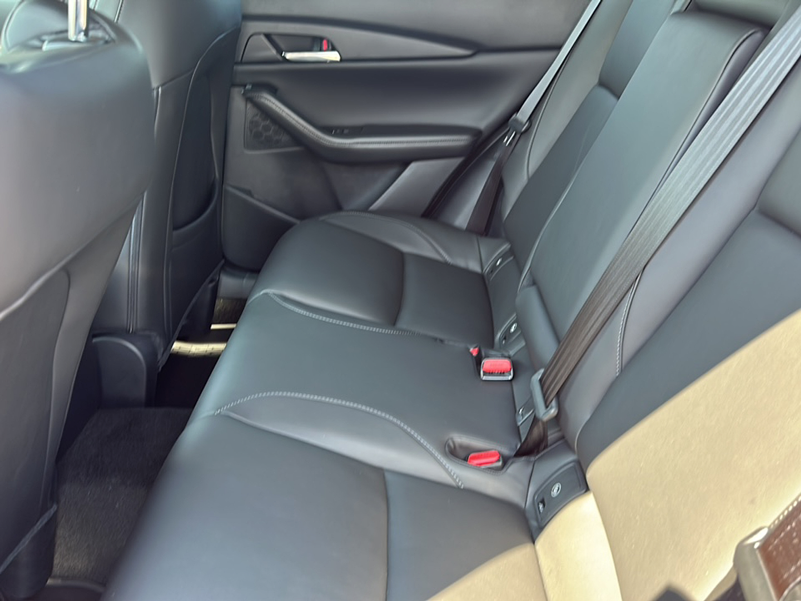2025 Mazda CX-30 2.5 S Preferred photo 8