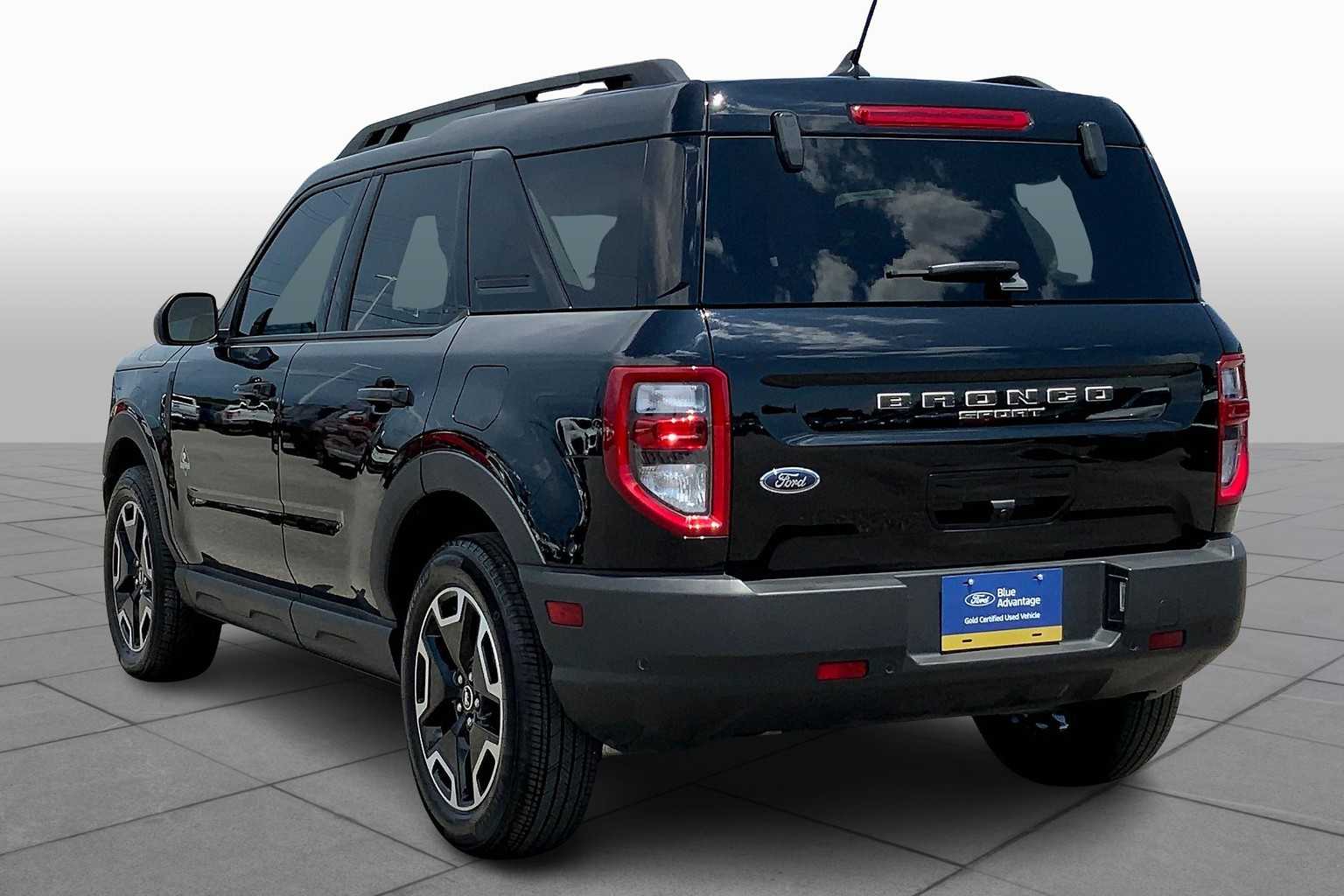 2024 Ford Bronco Sport Outer Banks photo 10