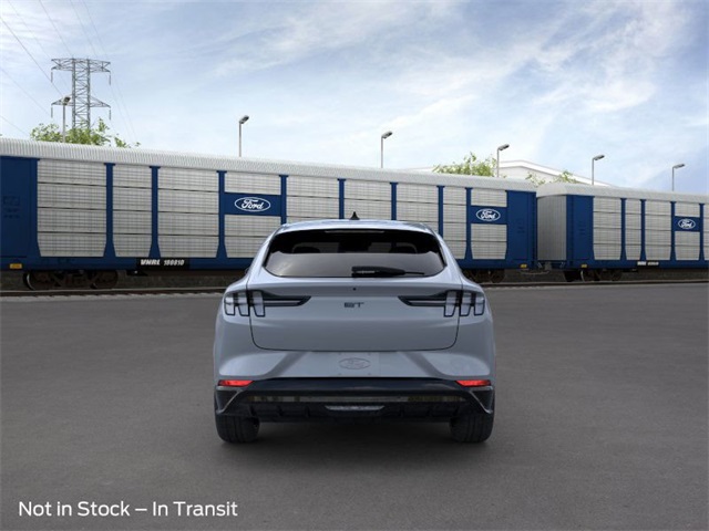 2025 Ford Mustang Mach-E GT photo 4