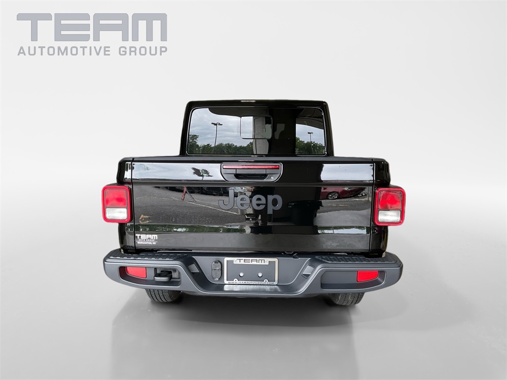 2025 Jeep Gladiator Sport S photo 13
