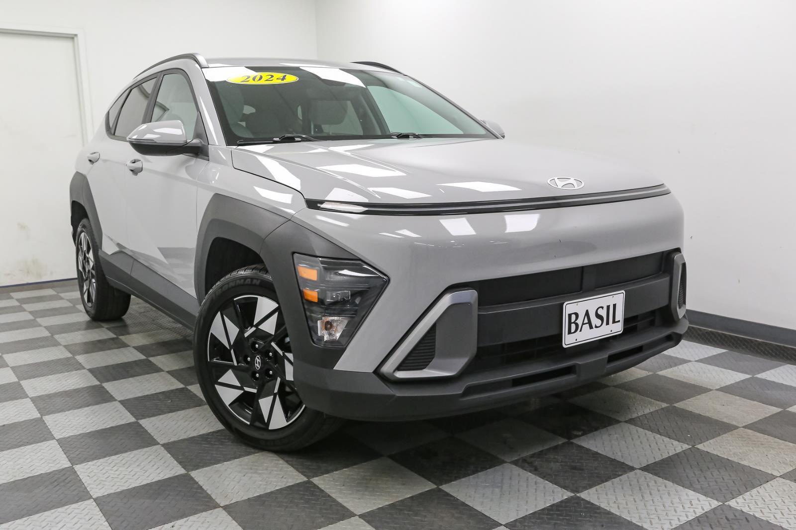 2024 Hyundai Kona SEL photo 2