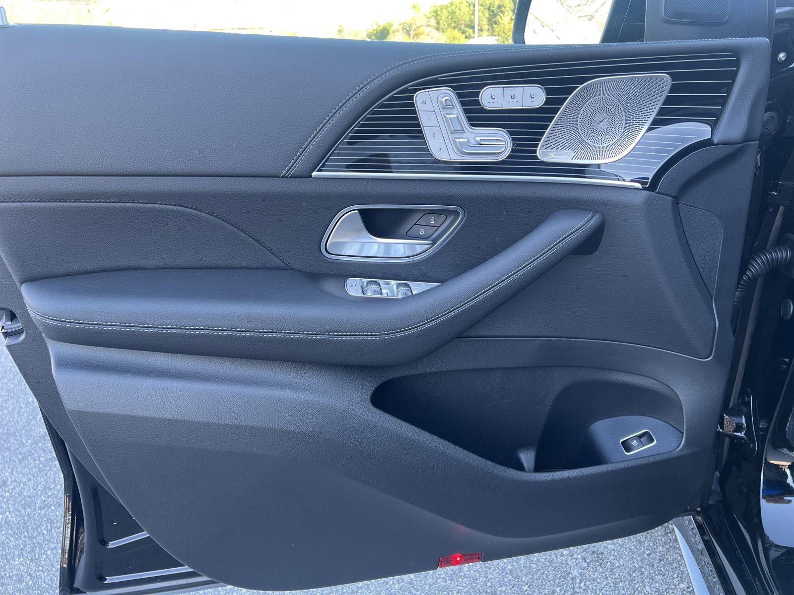 2025 Mercedes Benz GLE 350 4MATIC photo 15