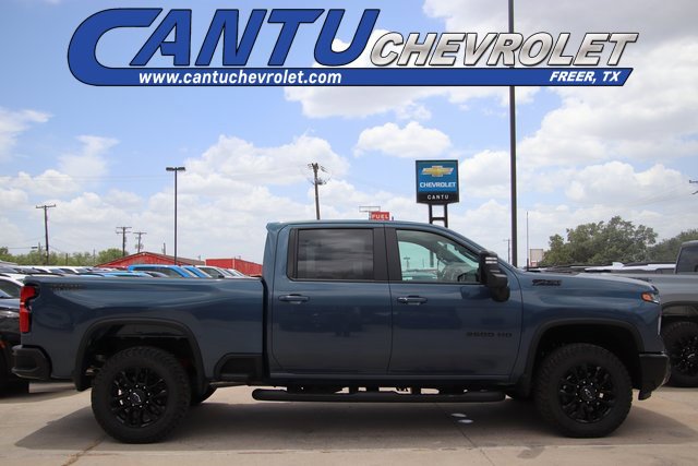 2025 Chevrolet Silverado 2500HD LT's photo