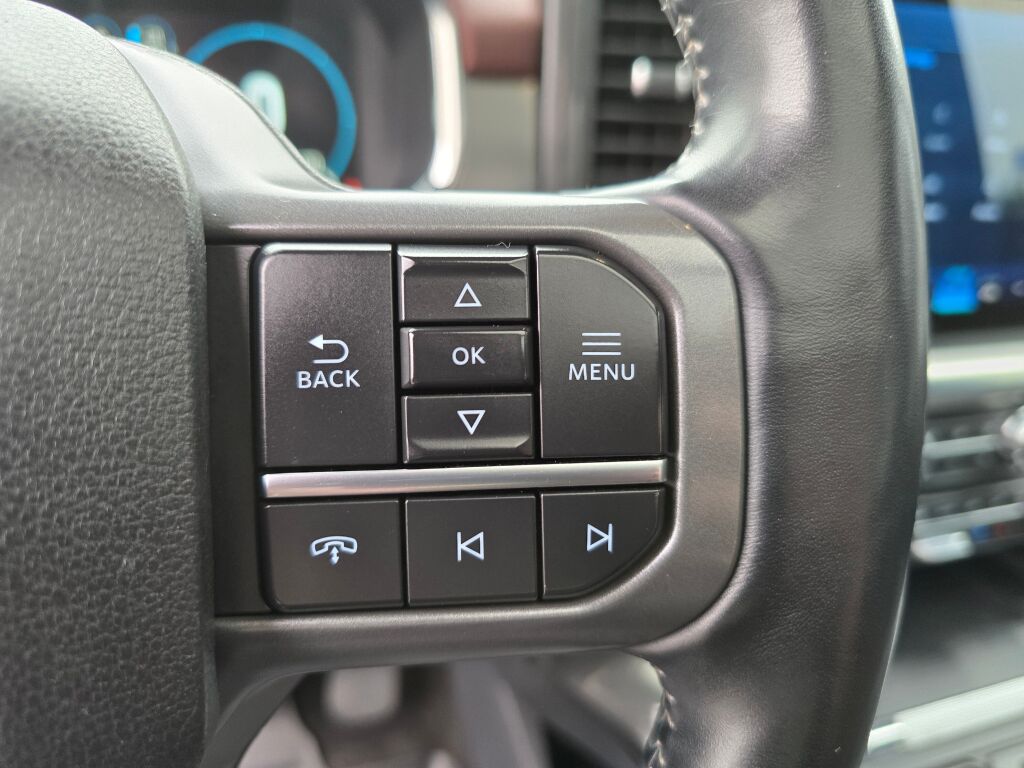 2021 Ford F-150 Lariat photo 24