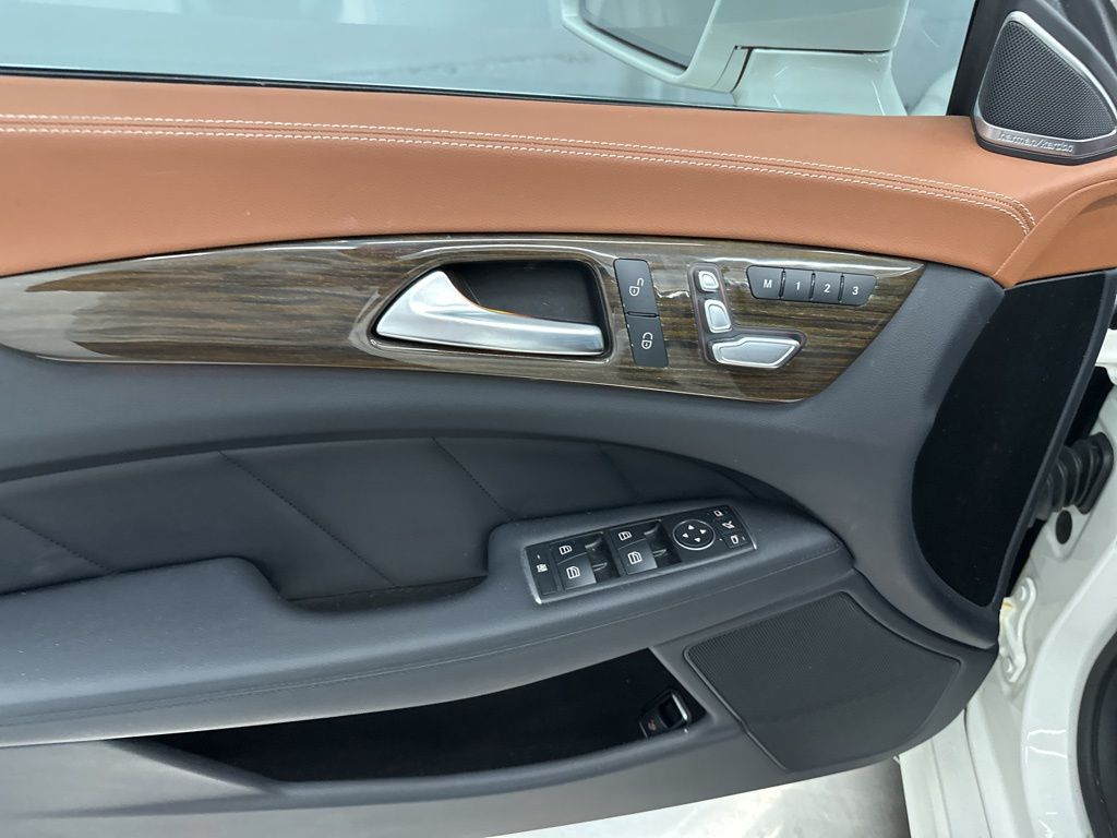2016 Mercedes Benz CLS 400 photo 11