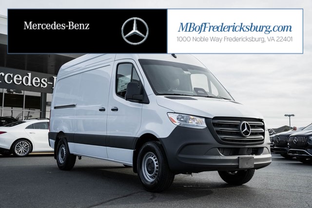 2025 Mercedes-Benz Sprinter Cargo Van Base