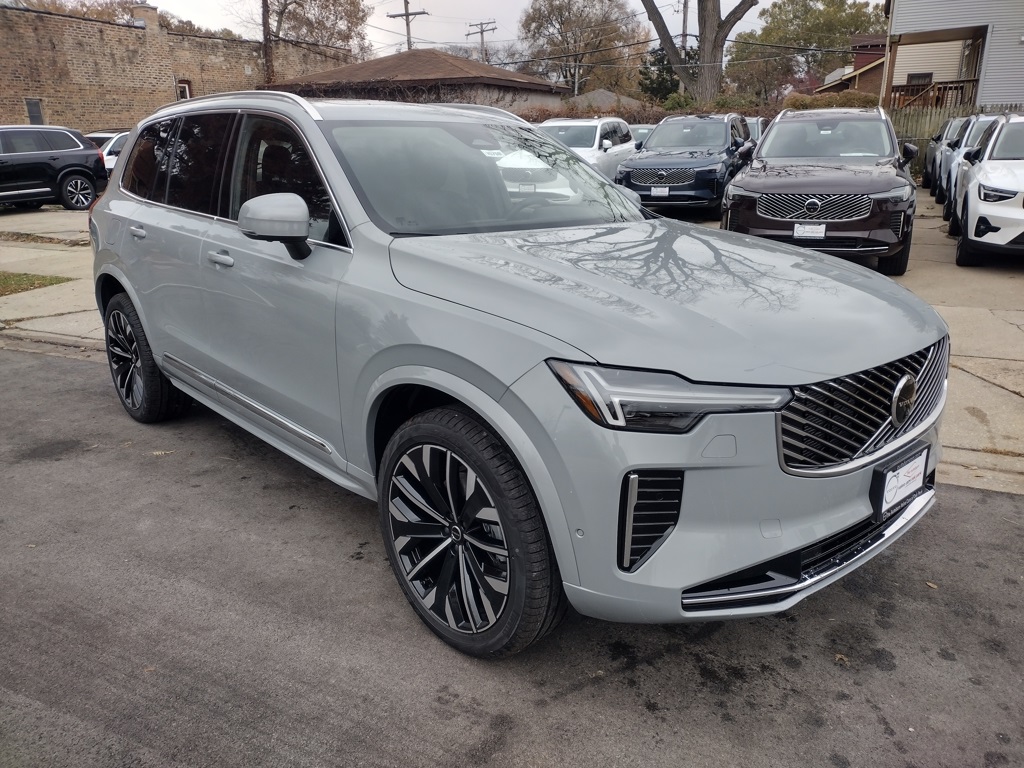 2026 VOLVO XC90 - Image 3