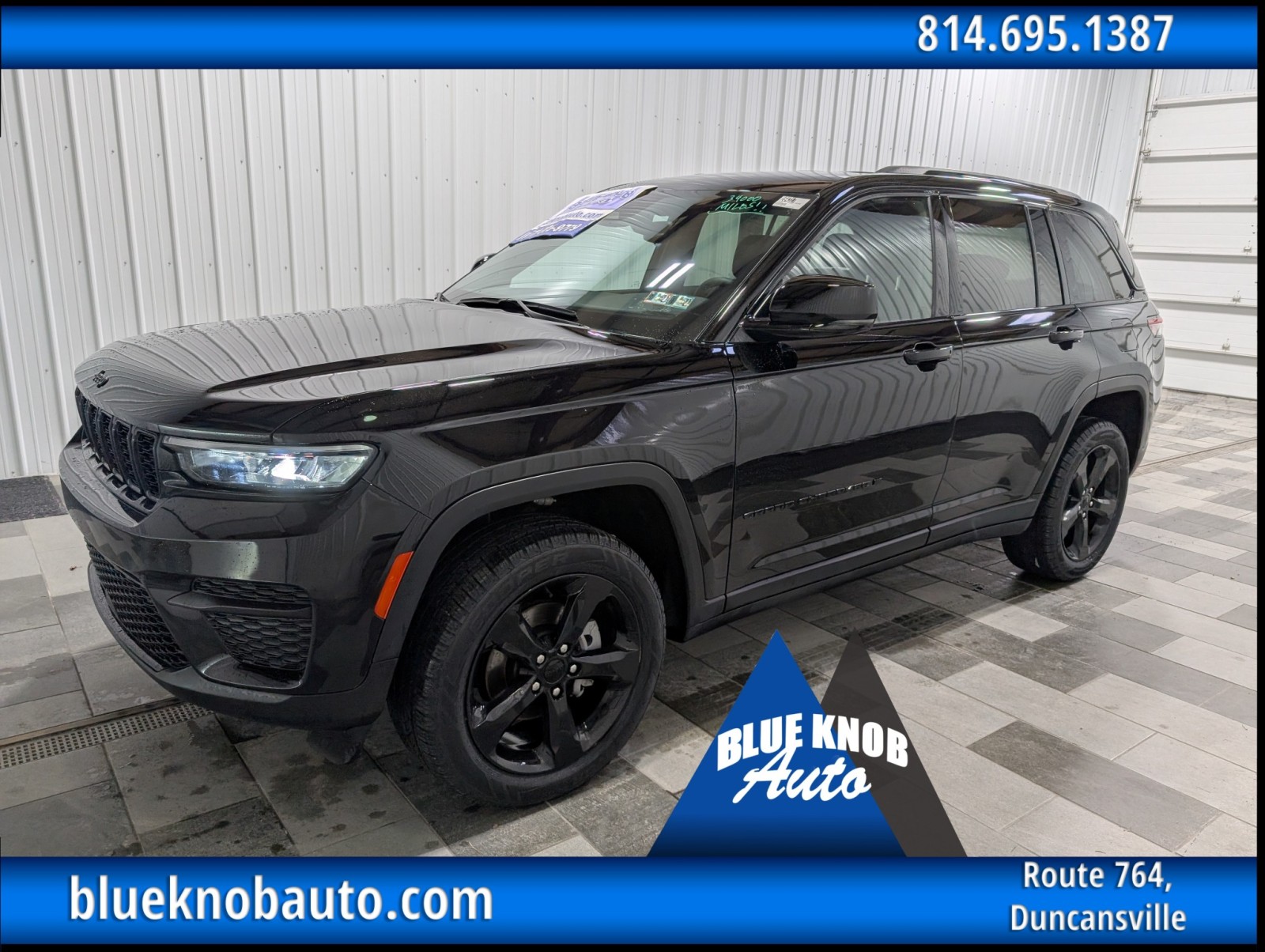 2023 Jeep Grand Cherokee Altitude's photo