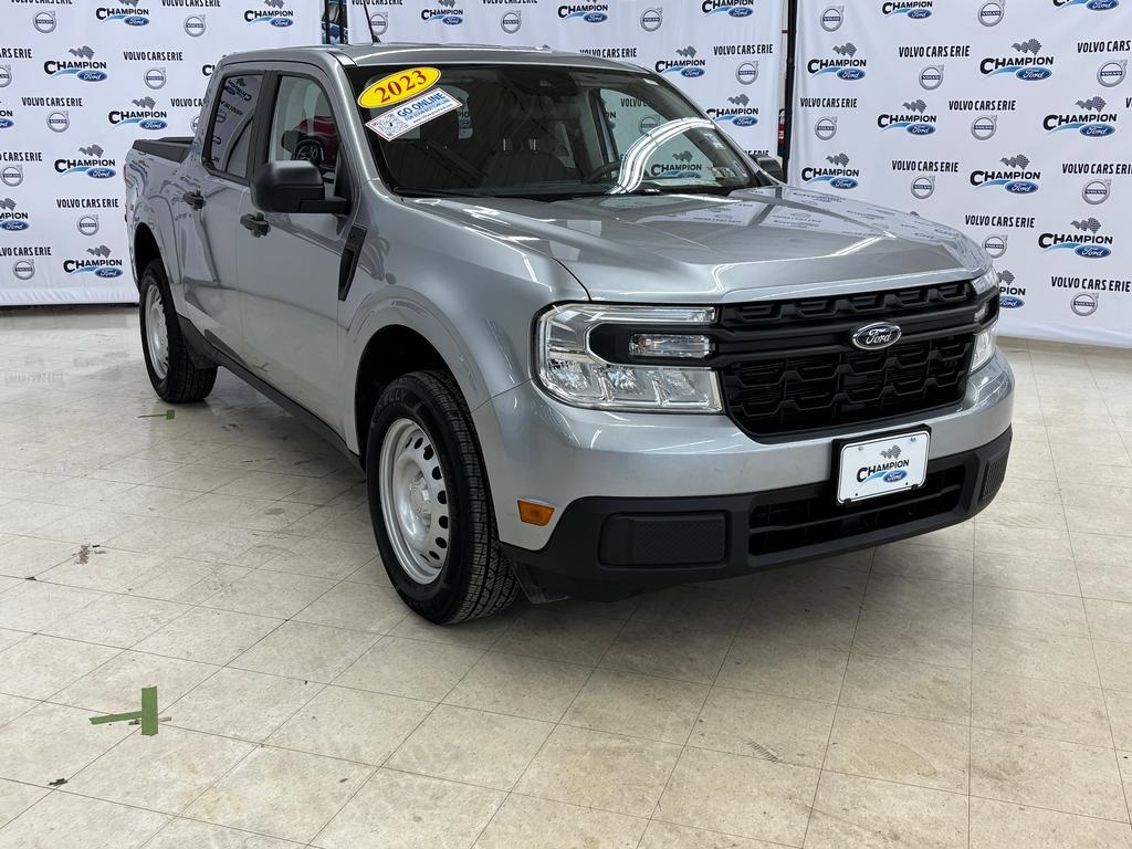 2023 Ford Maverick XL's photo