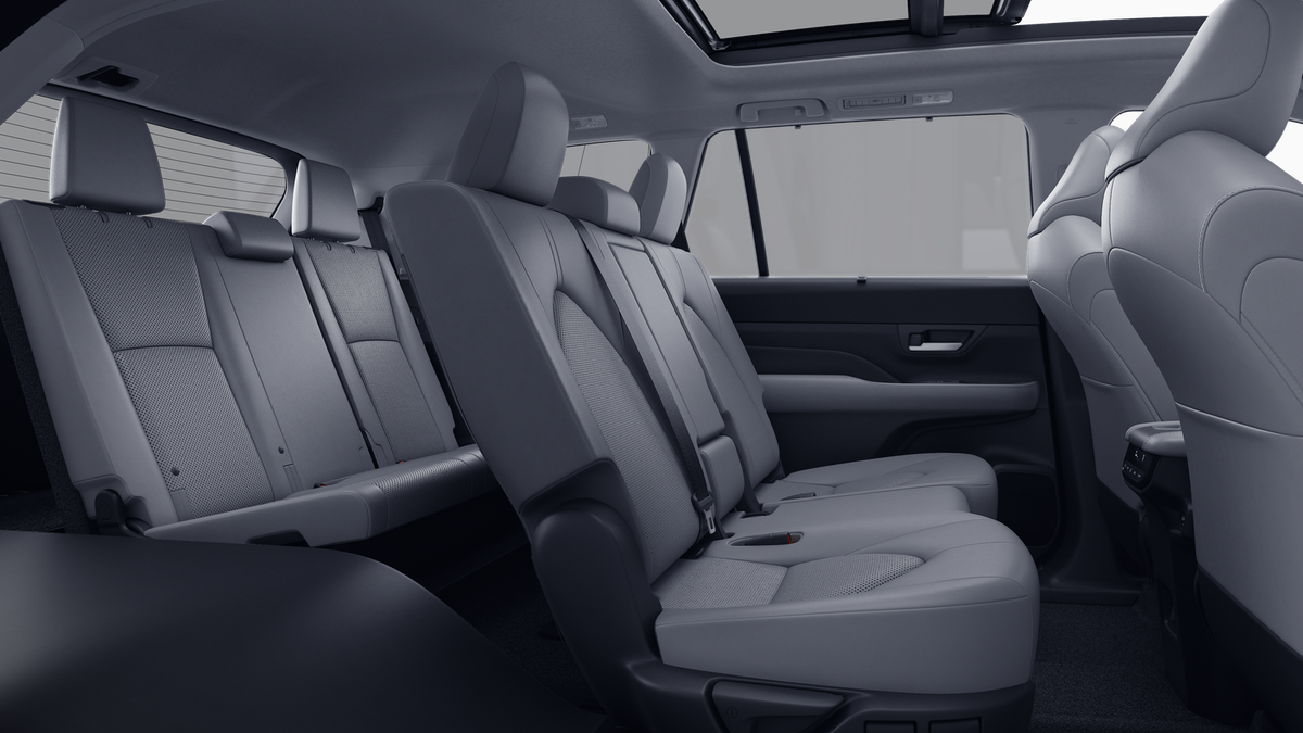 2026 Toyota Grand Highlander XLE photo 16
