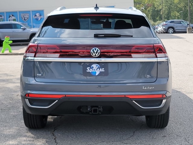 2026 Volkswagen Atlas Cross Sport SE Technology photo 3
