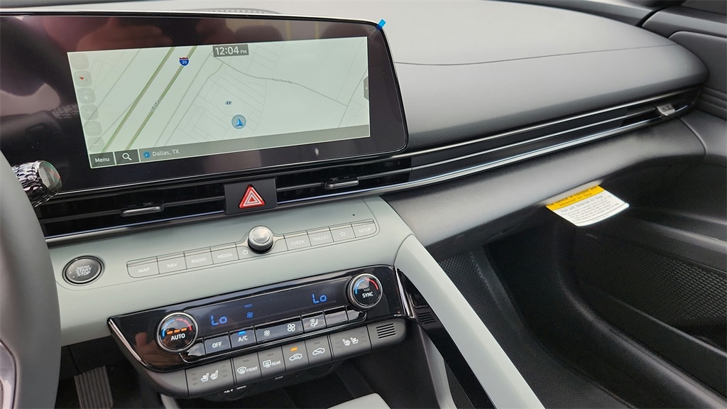 2025 Hyundai Elantra Hybrid Limited photo 26